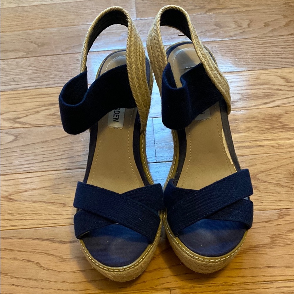 steve madden navy sandals
